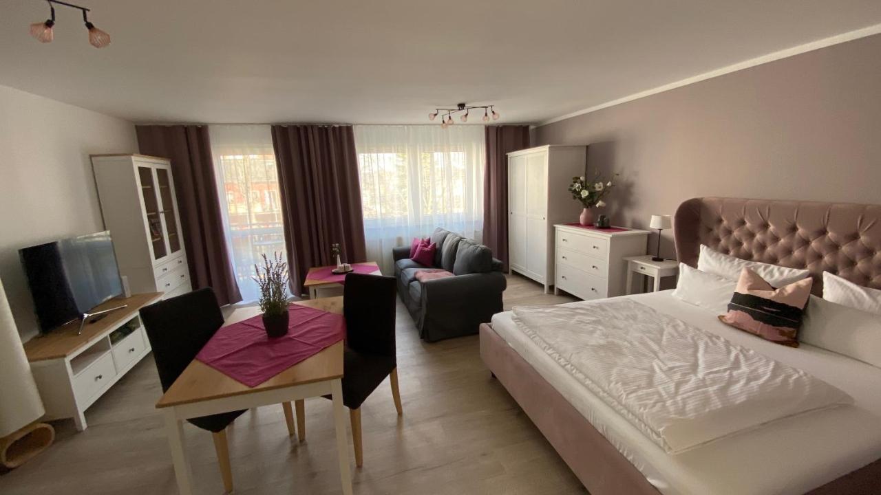 City-Appartement 12.3. Τσβικάου Εξωτερικό φωτογραφία
